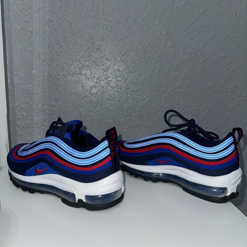 Nike Blue and Red Athletic Shoes - Picture 4 of 6